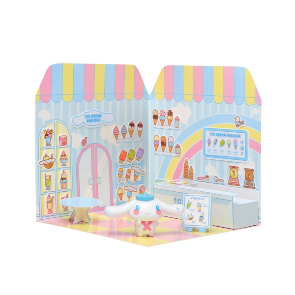 Comansi Sticker House Cinnamoroll Ice Cream Parlour - Incluye Figura - Stickers Lavables -  Escenario Adorable - Juego Creativo