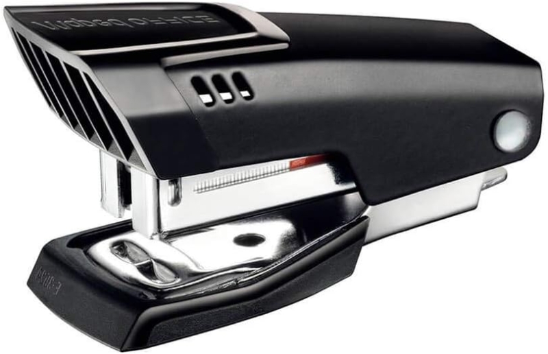 Maped Essentials Mini Grapadora Compacta - Grapa hasta 15 Hojas - Admite Grapas 24/6 y 26/6 - Color Negro